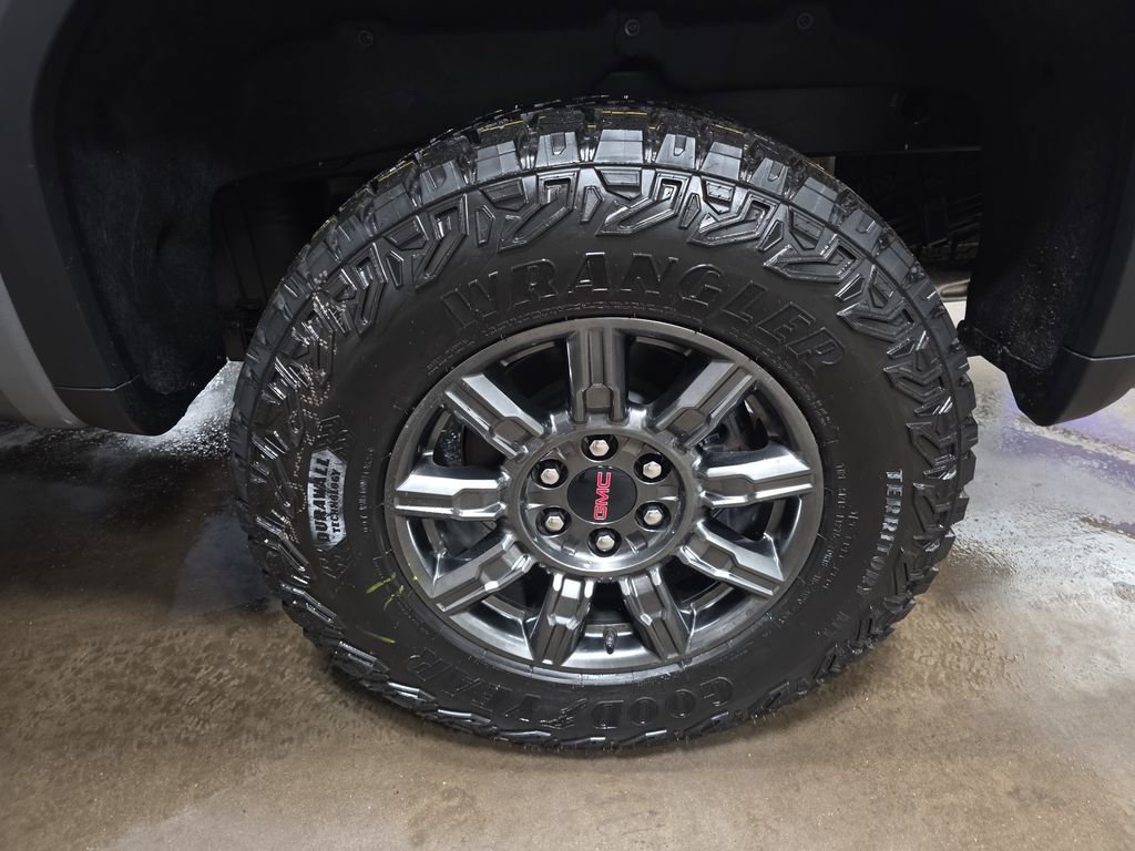New 2026 GMC Sierra 1500 AT4X AWD/4WD image 39