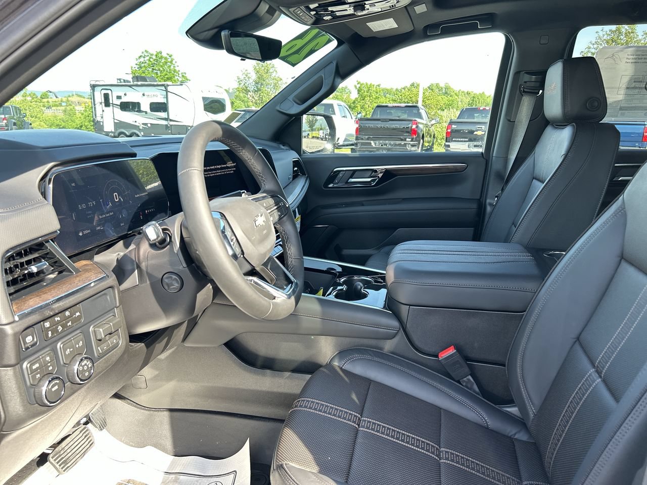 New 2026 Chevrolet Tahoe High Country w/ Sun And Tow Package AWD/4WD image 22