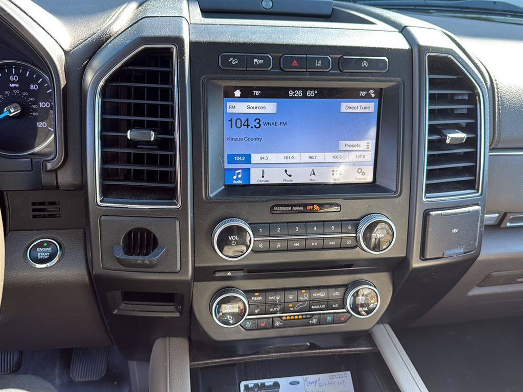 Used 2018 Ford Expedition Limited w/ Equipment Group 301A AWD/4WD image 8