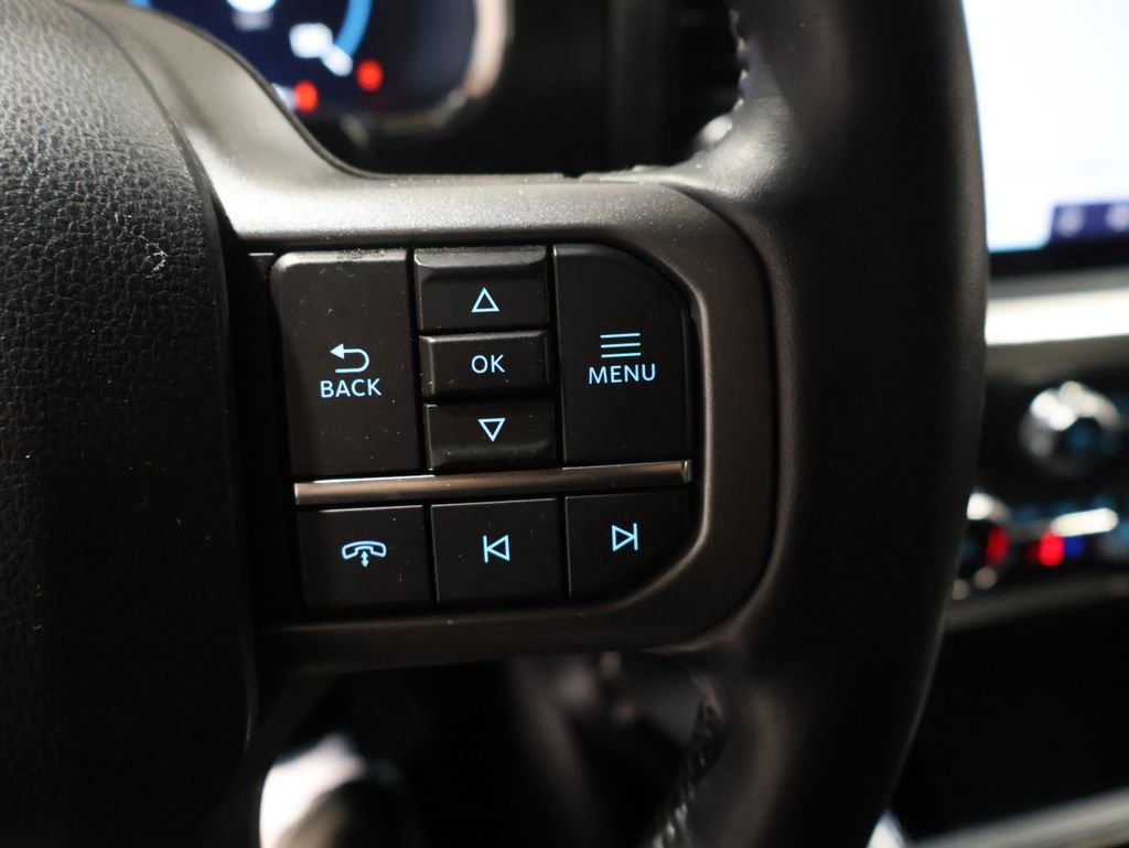 Used 2022 Ford F150 Lariat w/ Equipment Group 502A High image 38