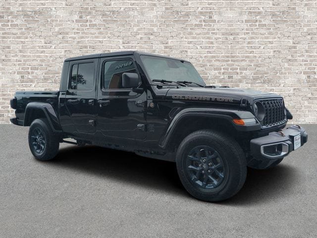 New 2026 Jeep Gladiator Sport AWD/4WD image 1