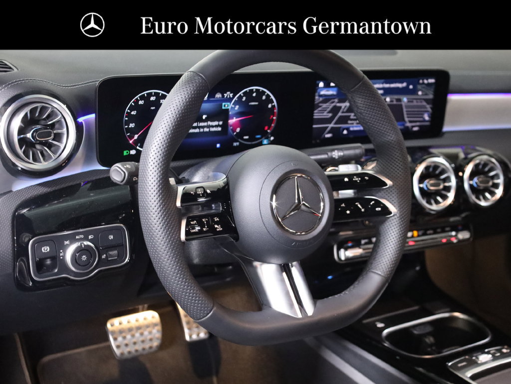 Used 2026 Mercedes-Benz CLA 250 4MATIC image 28