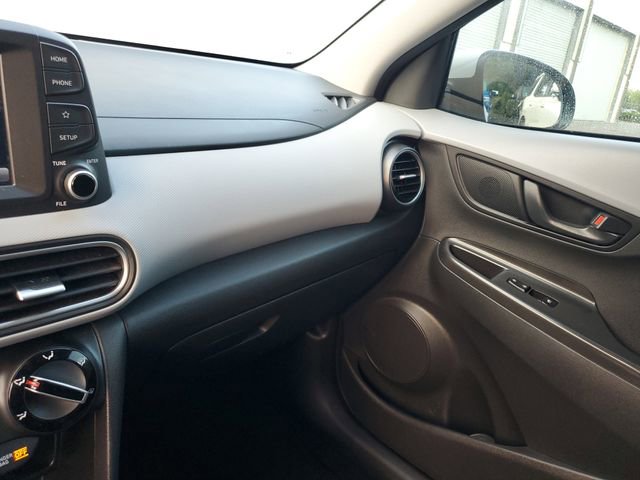 Used 2020 Hyundai Kona SEL Plus image 24