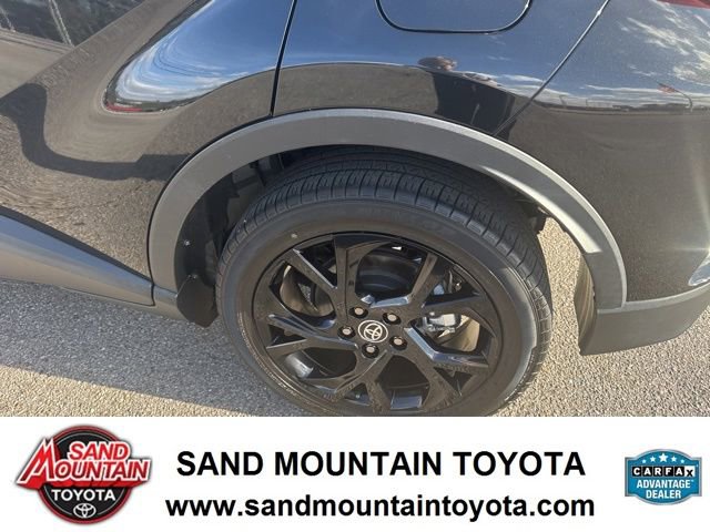 Used 2022 Toyota C-HR Nightshade image 11