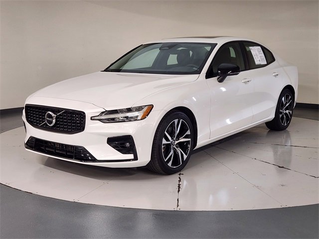 Used 2024 Volvo S60 B5 Core video 1