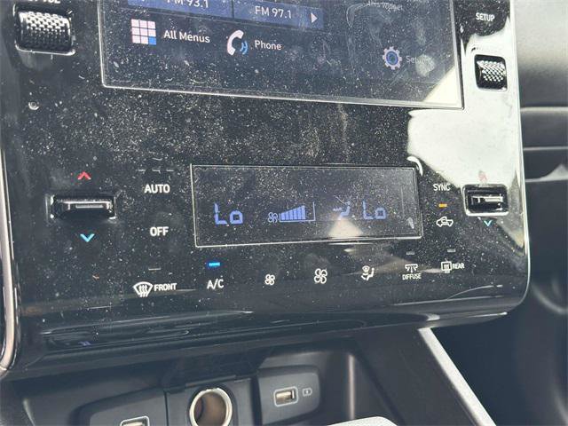 Certified 2024 Hyundai Santa Cruz SEL image 16