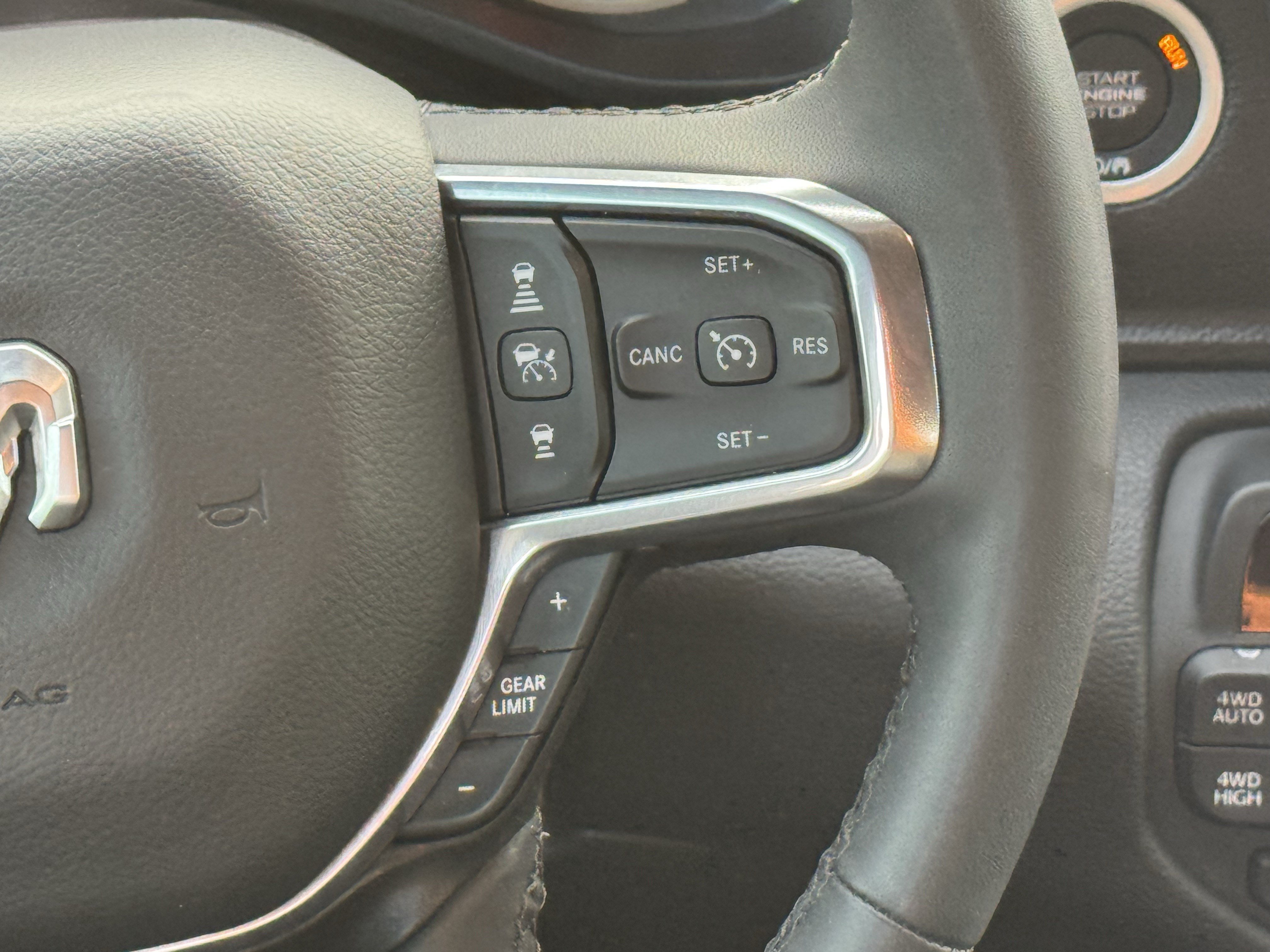 Used 2025 RAM 1500 Laramie w/ Laramie Southwest Edition AWD/4WD image 12