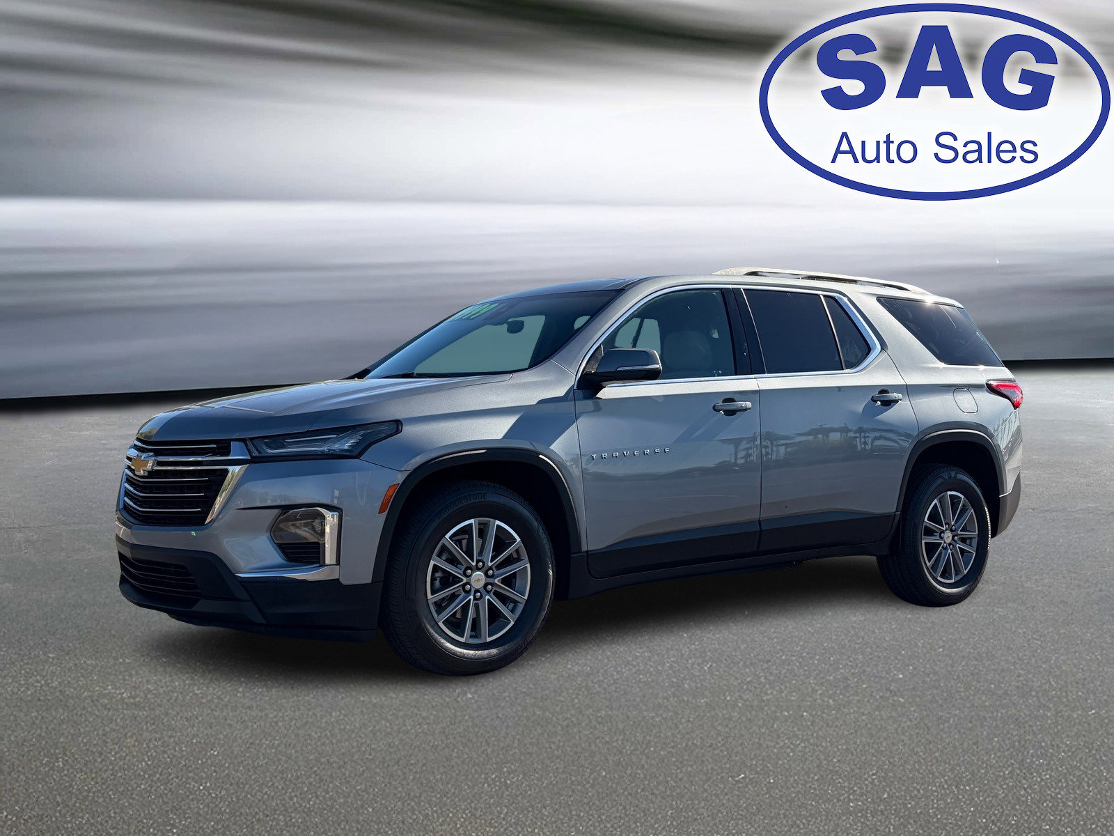 Used 2023 Chevrolet Traverse LT w/ LPO, Cargo Package AWD/4WD image 6