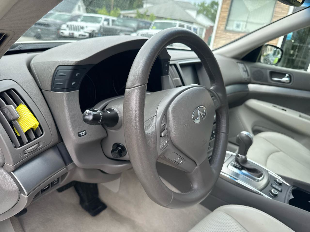 Used 2013 INFINITI G37 x Sedan w/ Premium Pkg AWD/4WD image 29