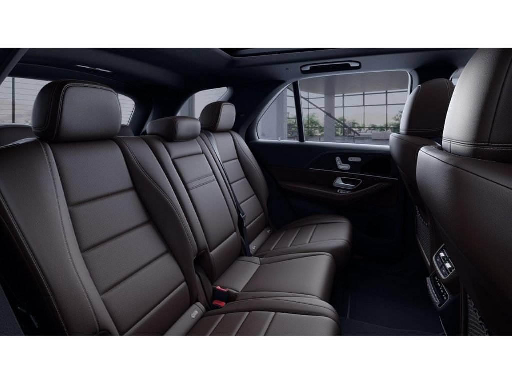 Used 2023 Mercedes-Benz GLE 350 4MATIC image 5