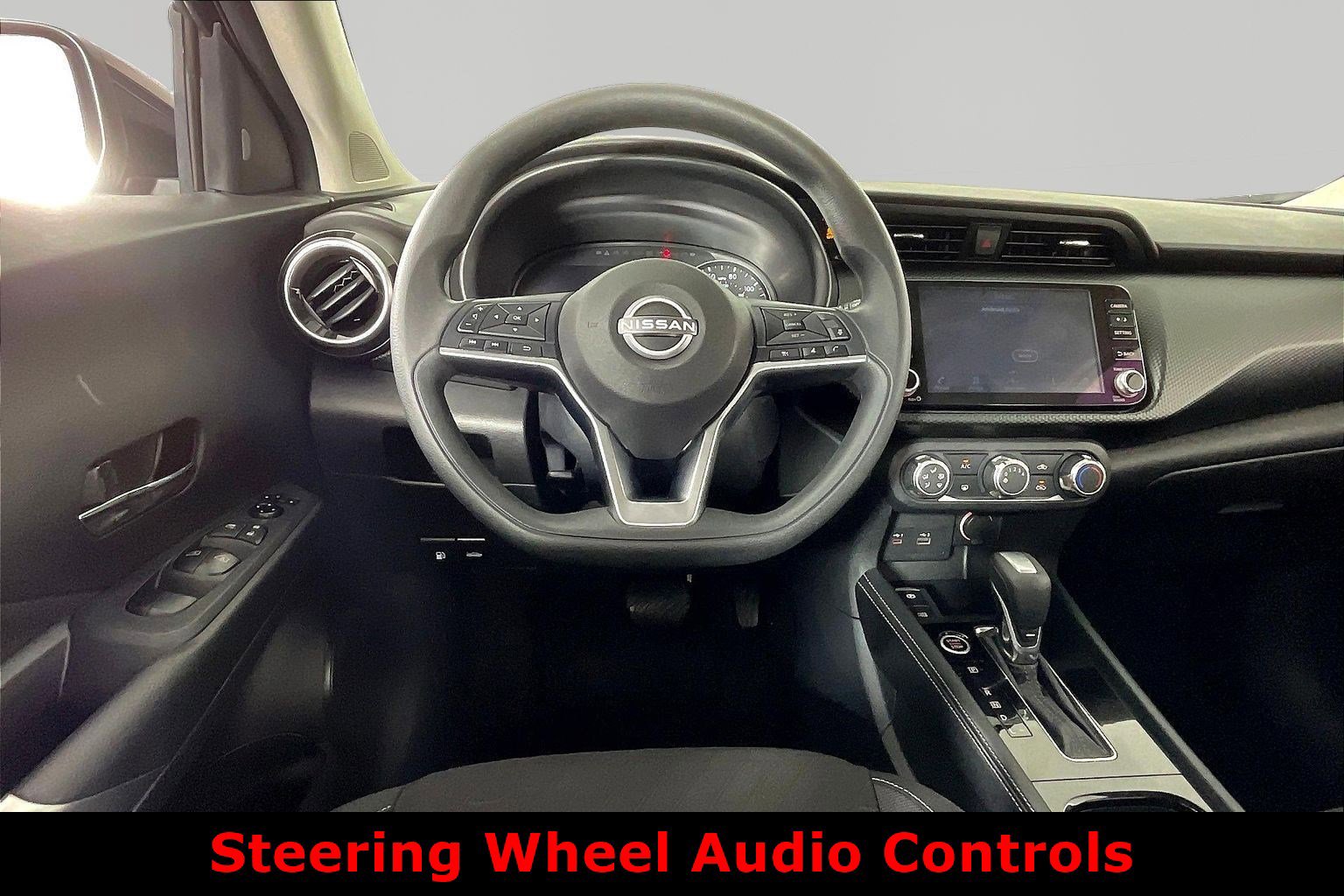 Used 2023 Nissan Kicks SV FWD image 8