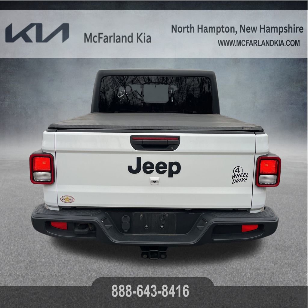 Used 2021 Jeep Gladiator Willys image 35