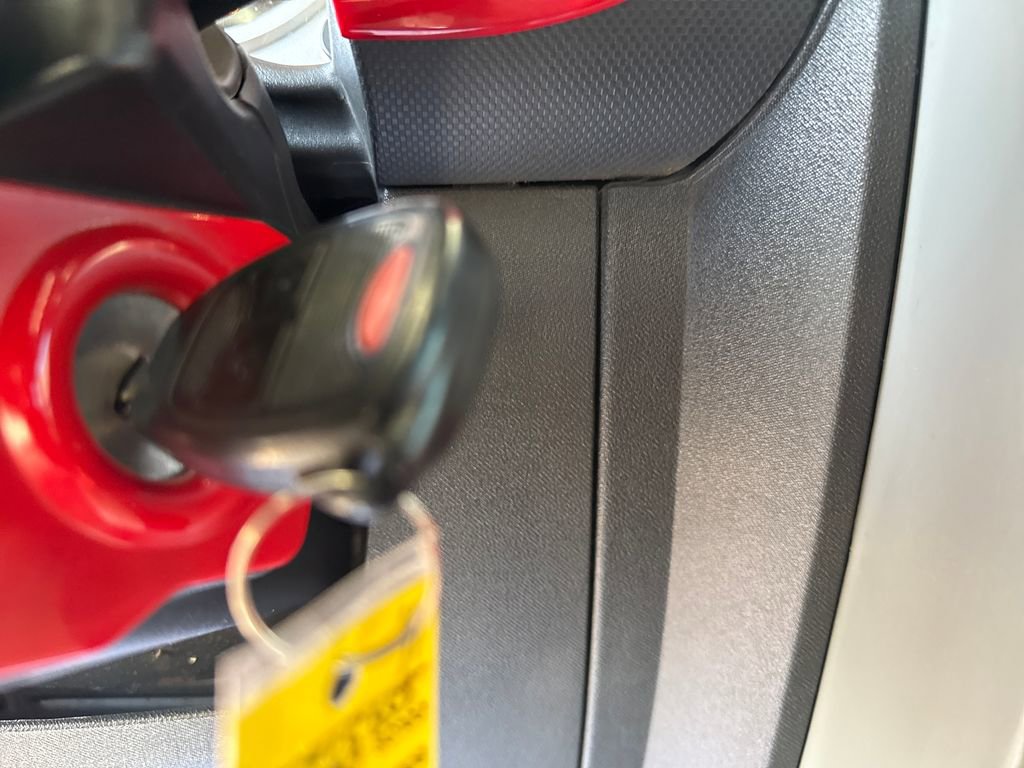 Used 2010 Jeep Wrangler Unlimited Sahara w/ Dual Top Group image 32