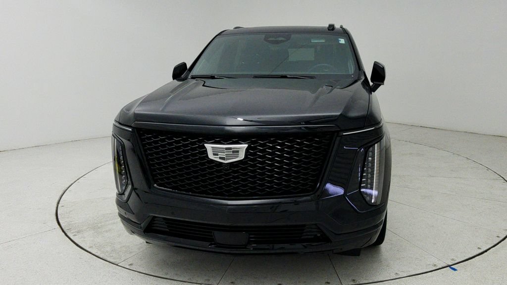 Certified 2025 Cadillac Escalade ESV Sport Platinum w/ LPO, ONYX Package AWD/4WD image 2