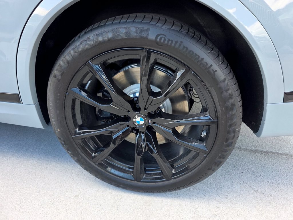 New 2027 BMW X7 M60i AWD/4WD image 6