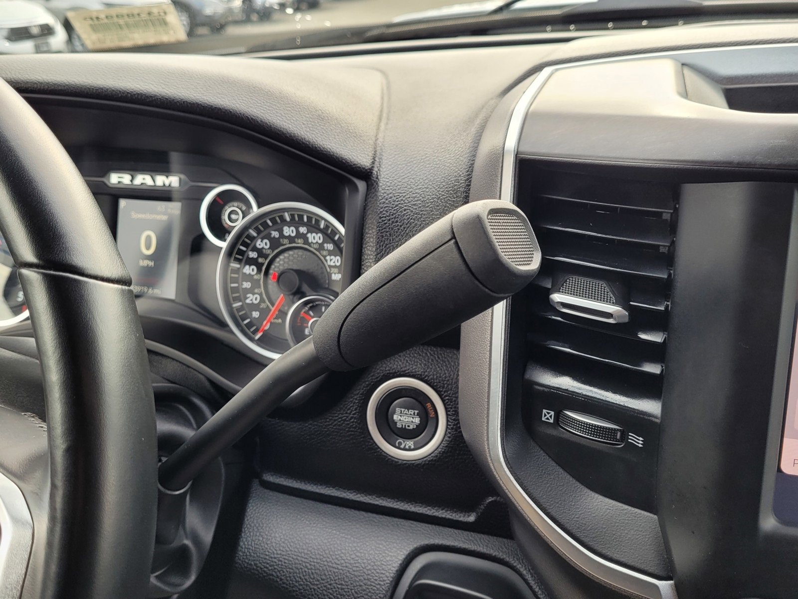 Used 2024 RAM 3500 Big Horn image 21