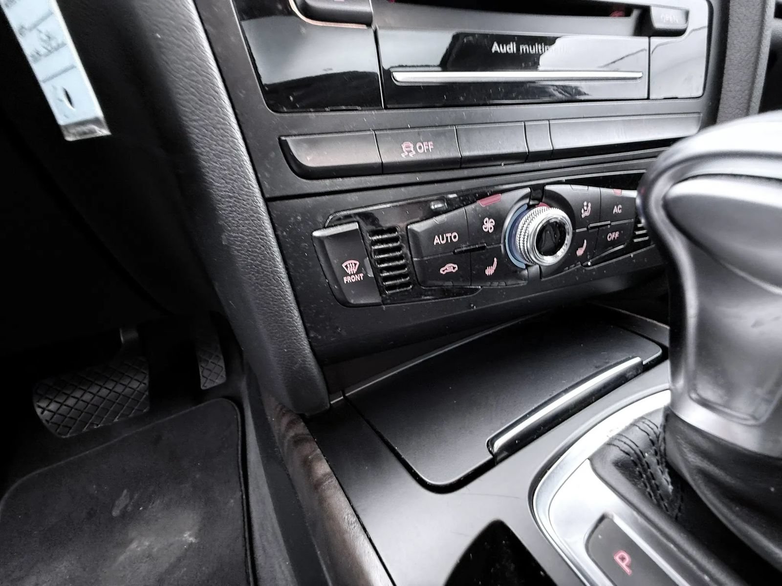 Used 2014 Audi A4 2.0T Premium w/ Audi MMI Navigation AWD/4WD image 30