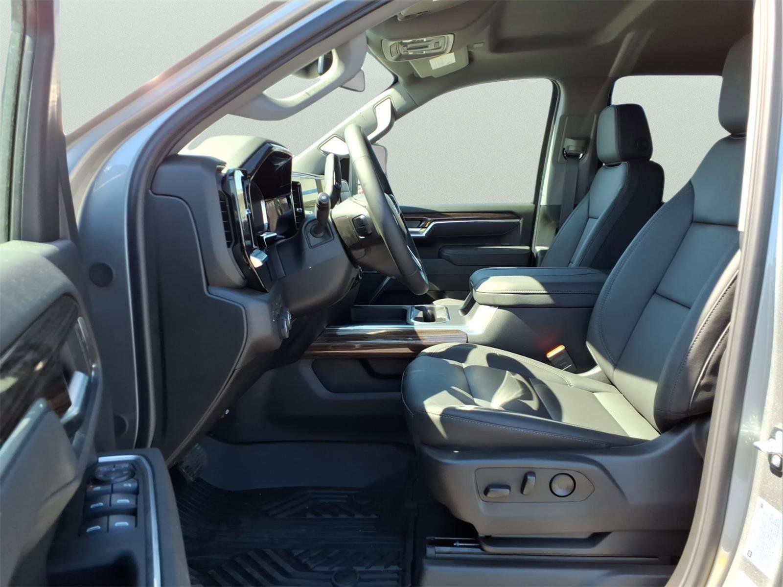 New 2026 Chevrolet Silverado 2500 LT w/ Trail Boss Package image 14