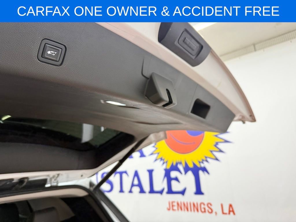 Used 2021 Chevrolet Traverse RS image 21