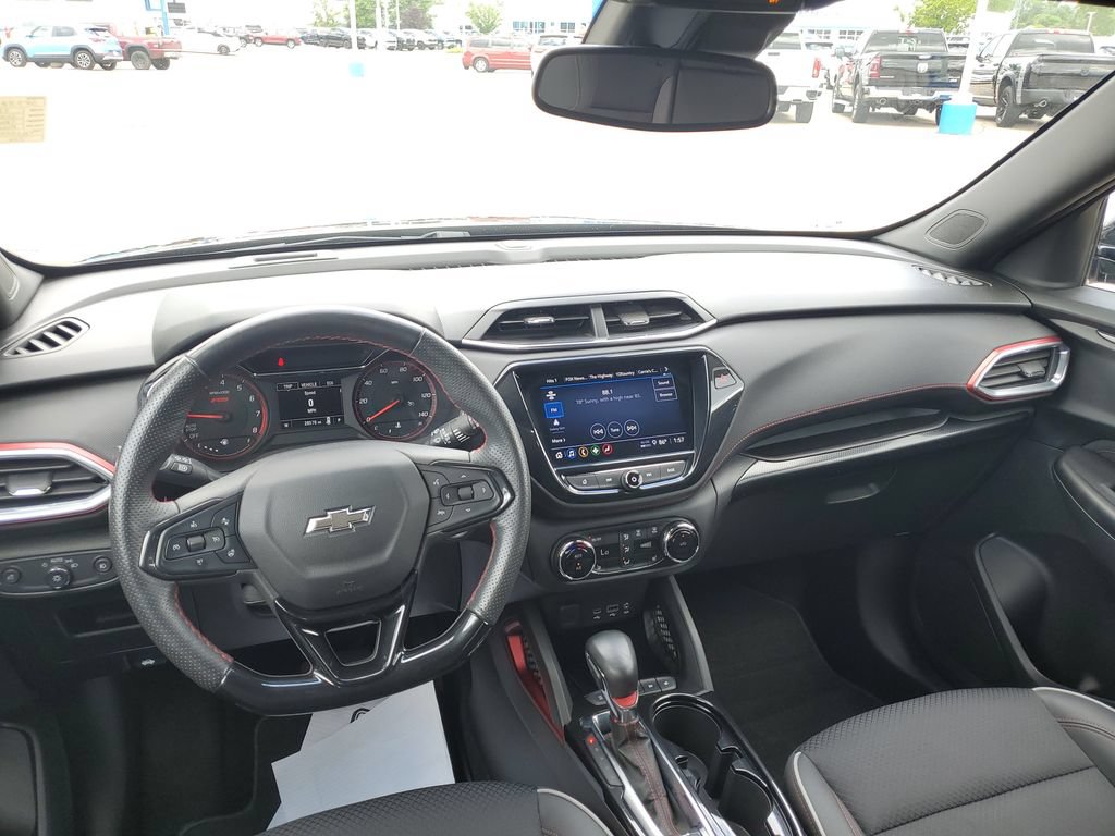 Certified 2023 Chevrolet TrailBlazer RS w/ Convenience Package FWD image 29