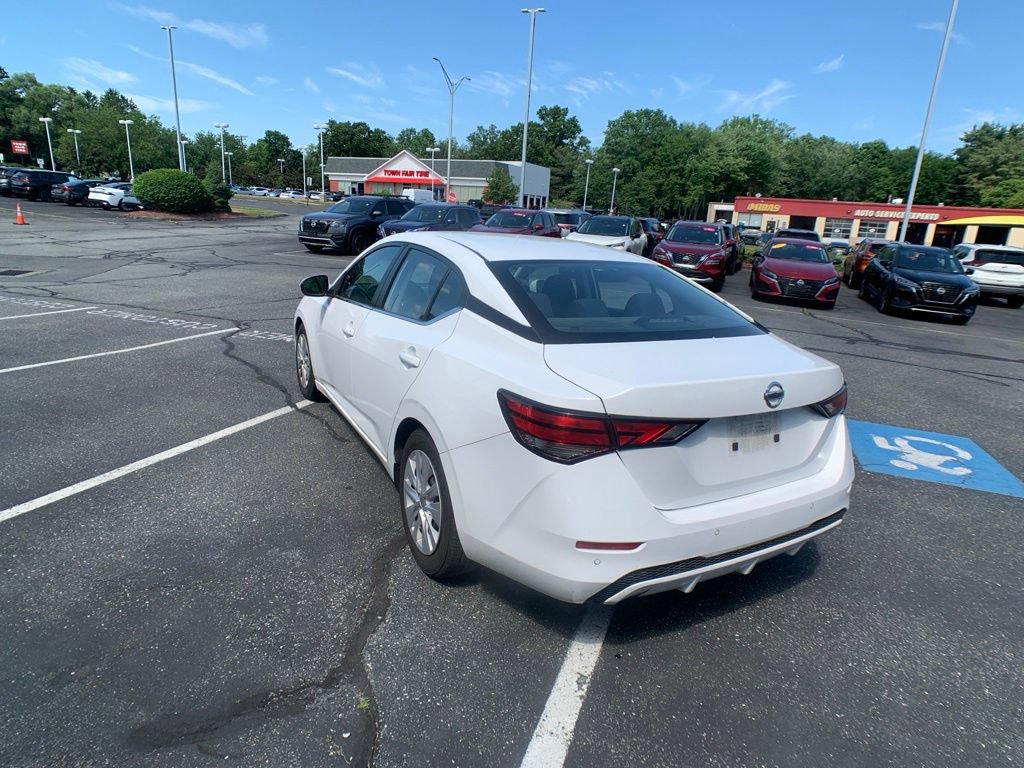 Used 2022 Nissan Sentra S FWD image 6