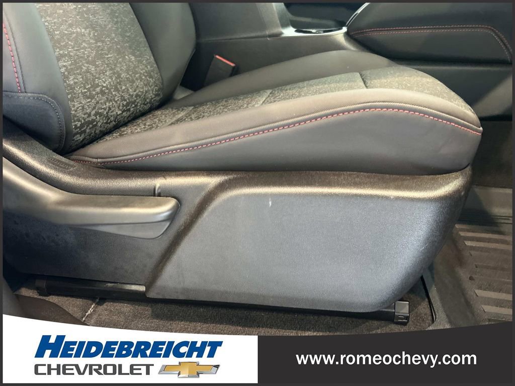 Certified 2024 Chevrolet Colorado Z71 w/ Z71 Convenience Package 2 AWD/4WD image 32