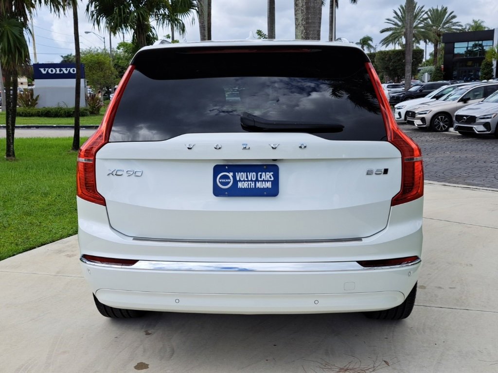 Used 2025 Volvo XC90 B5 Plus w/ Protection Package Premier image 5