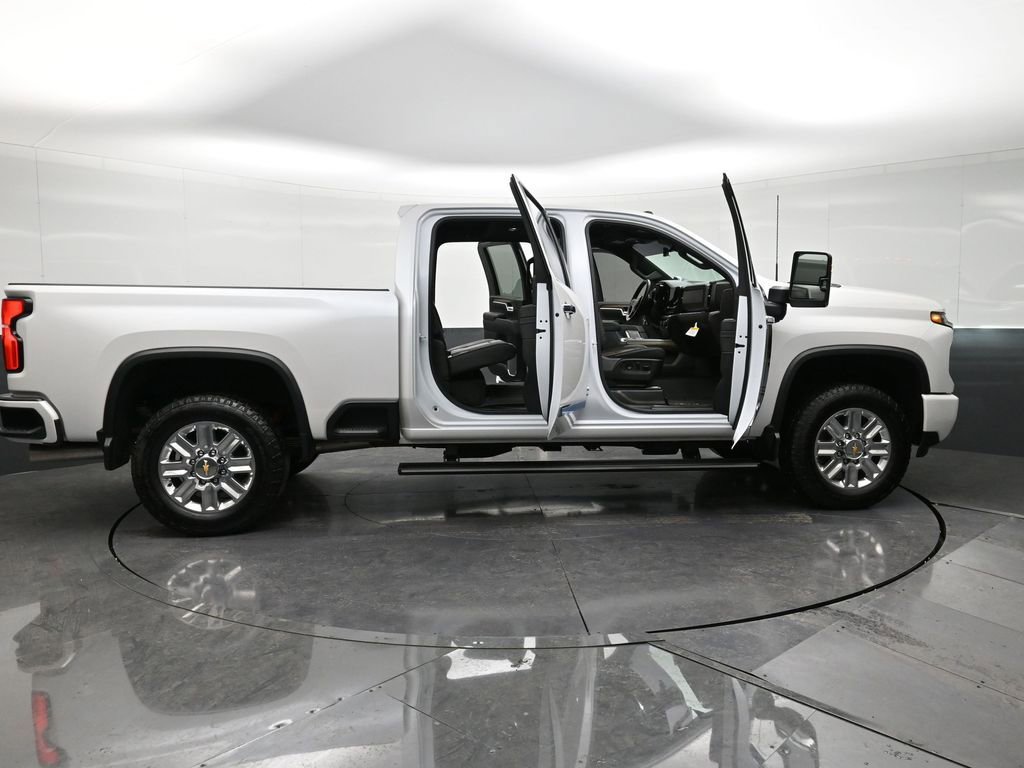 Used 2025 Chevrolet Silverado 2500 High Country w/ High Country Premium Package image 26