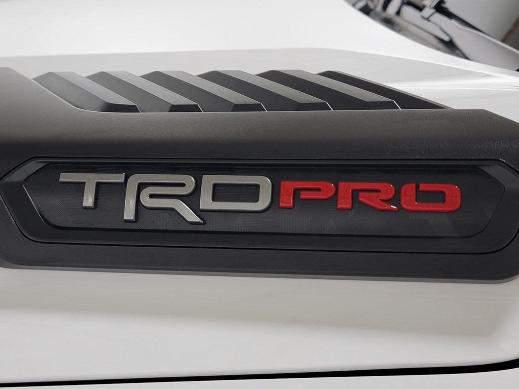 Used 2025 Toyota Tundra TRD Pro AWD/4WD image 10