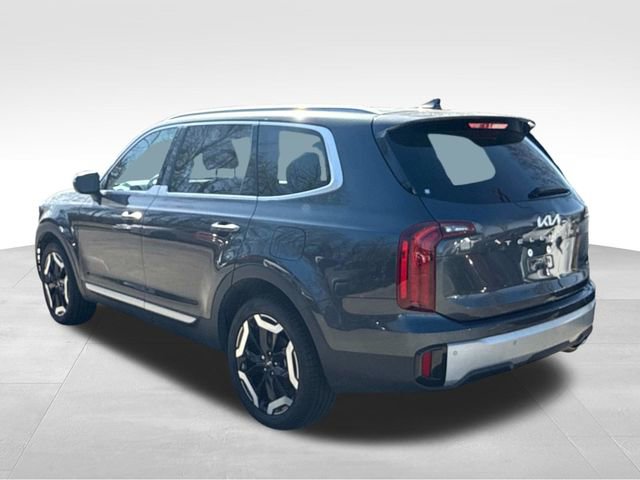 Used 2024 Kia Telluride S w/ S Sunroof Package image 7