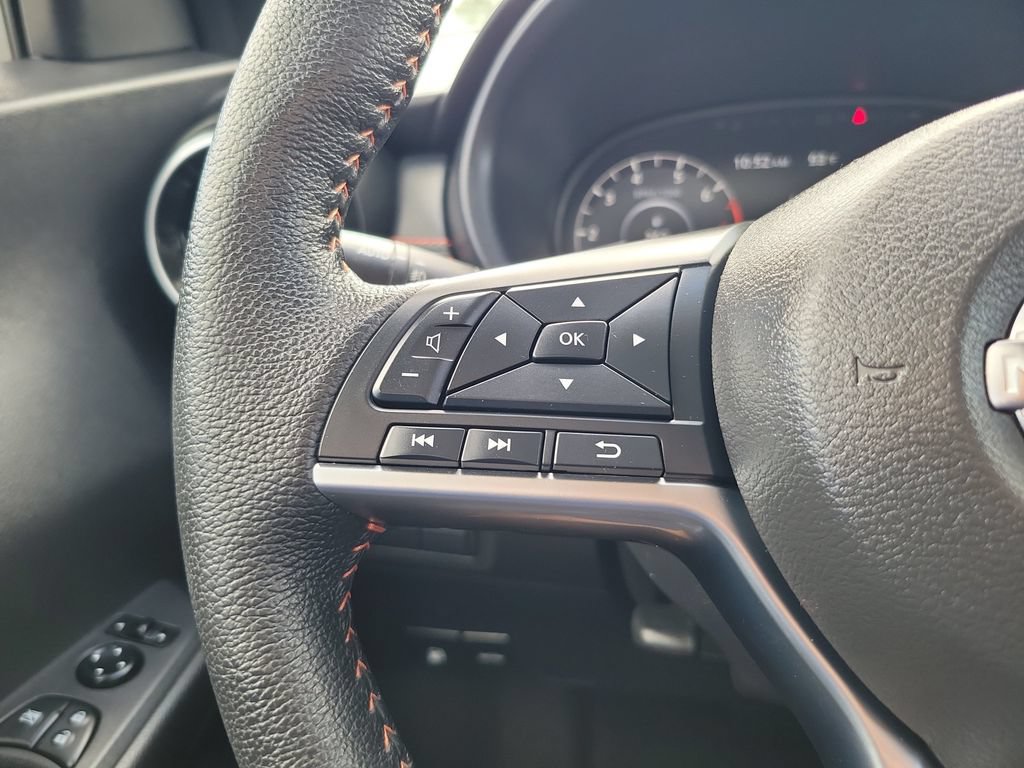 Used 2024 Nissan Kicks SR w/ SR Premium Package FWD image 21