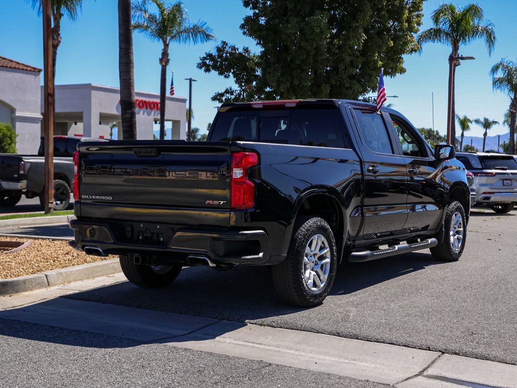 Used 2024 Chevrolet Silverado 1500 RST w/ Convenience Package II AWD/4WD image 4