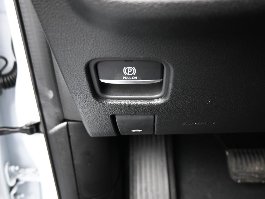 New 2026 Jeep Grand Cherokee L Laredo image 27