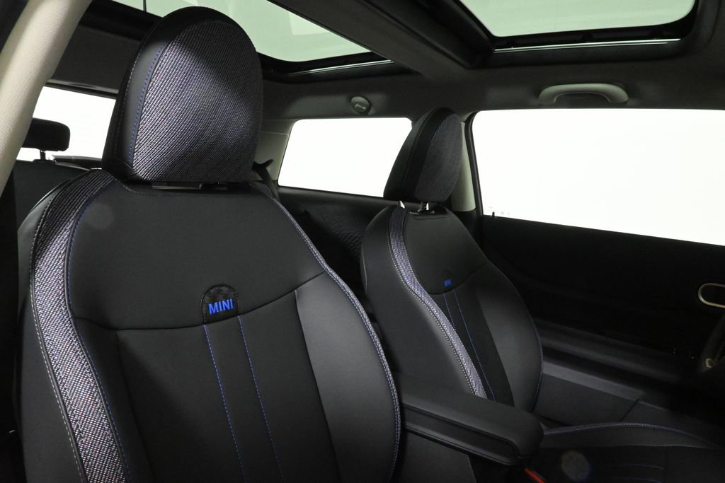 Used 2025 MINI Cooper S image 34