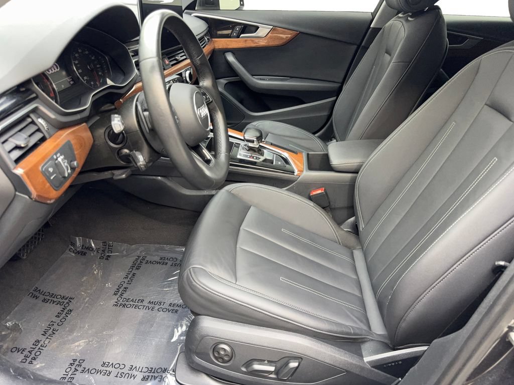 Used 2023 Audi A4 2.0T Premium w/ Convenience Package AWD/4WD image 28