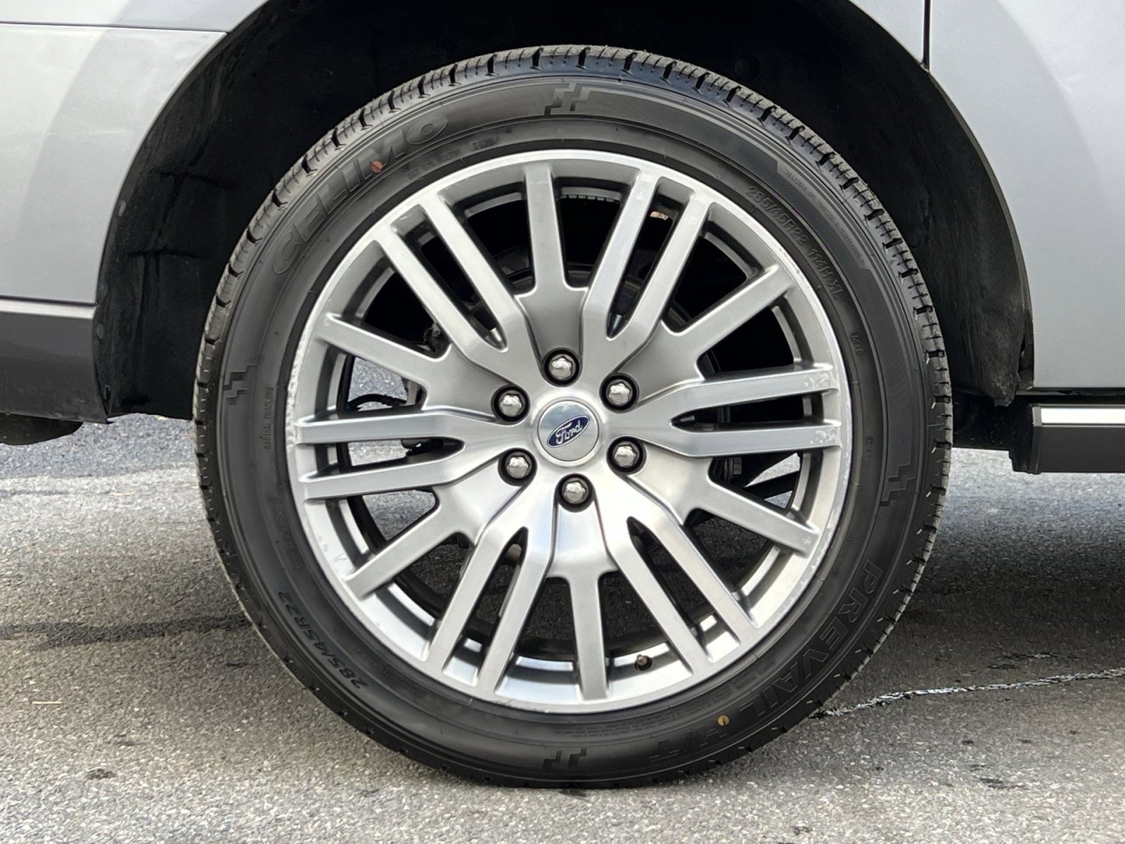 Used 2023 Ford Expedition Max Limited image 10