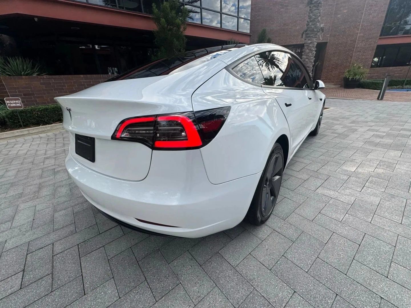 Used 2023 Tesla Model 3 Standard Range RWD image 6