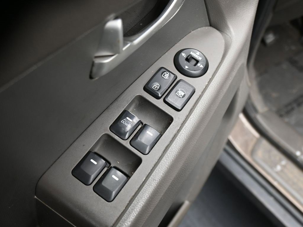 Used 2013 Kia Sportage LX image 31