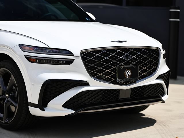 Certified 2026 Genesis GV70 3.5T Sport Prestige AWD/4WD image 2