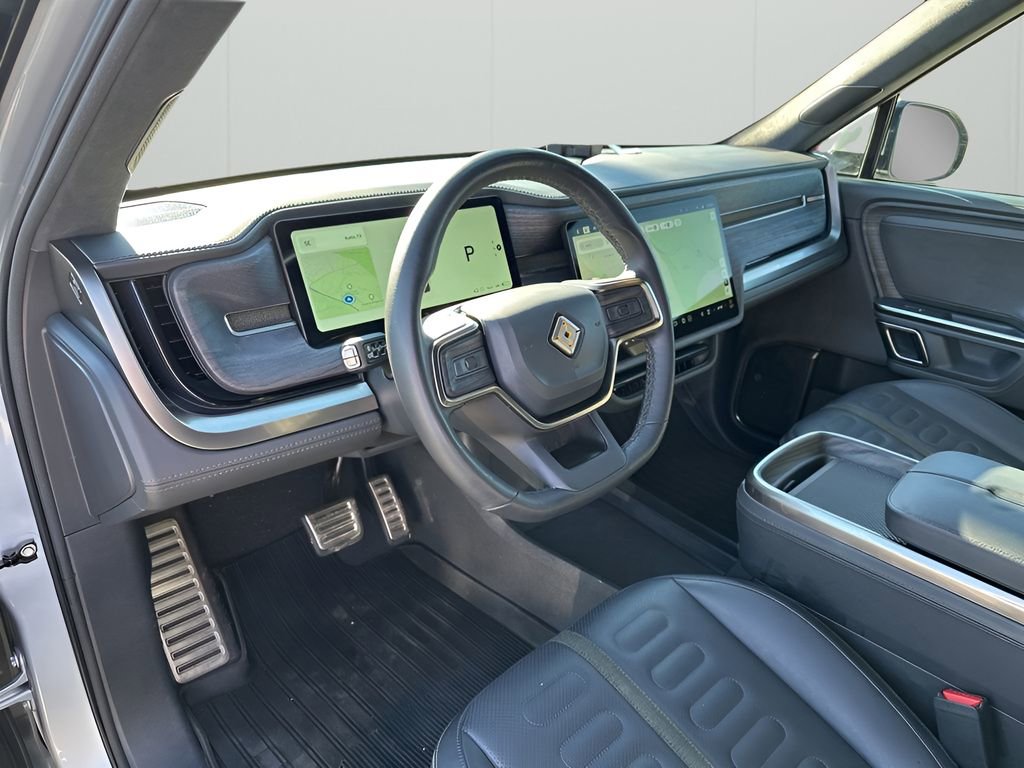 Used 2024 Rivian R1S Adventure image 26