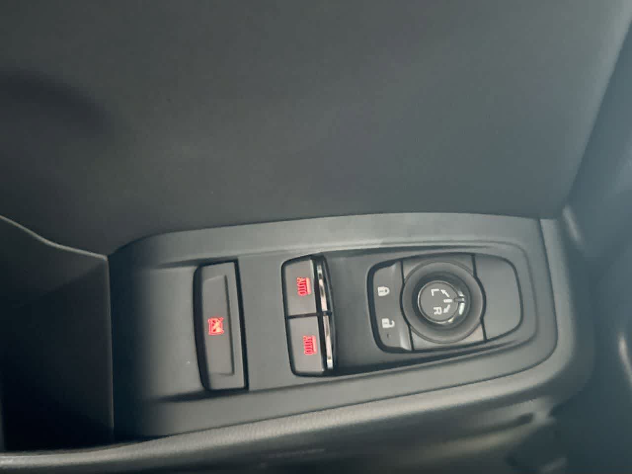 Used 2025 Toyota GR86 Premium RWD image 17