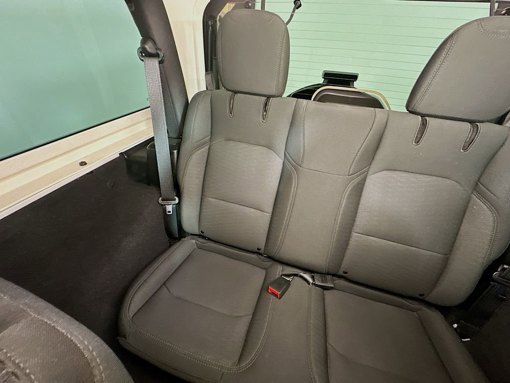 Used 2020 Jeep Wrangler Sport image 12