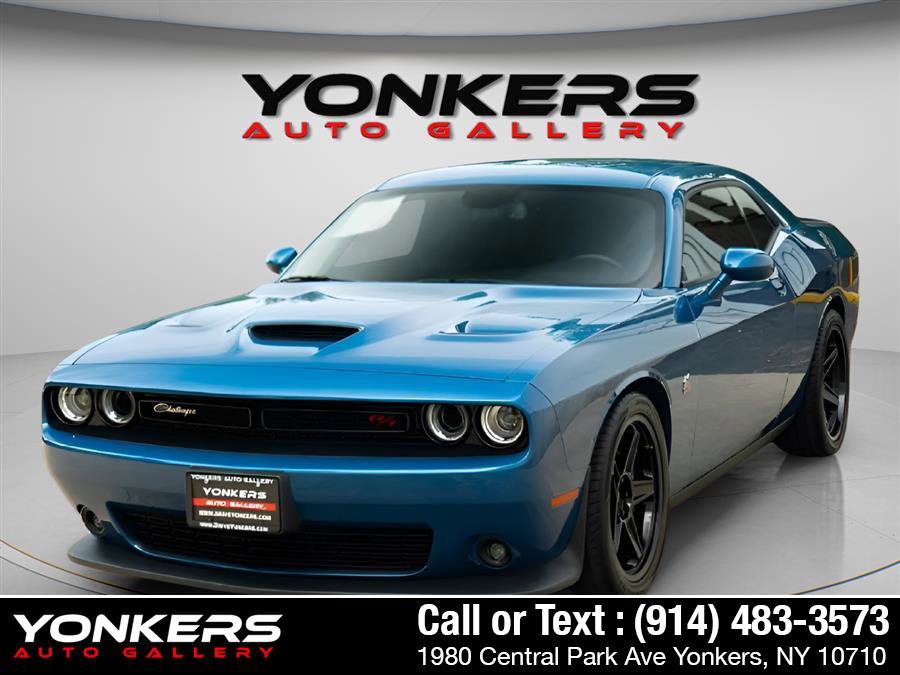 Used 2023 Dodge Challenger R/T Scat Pack w/ Plus Package image 3