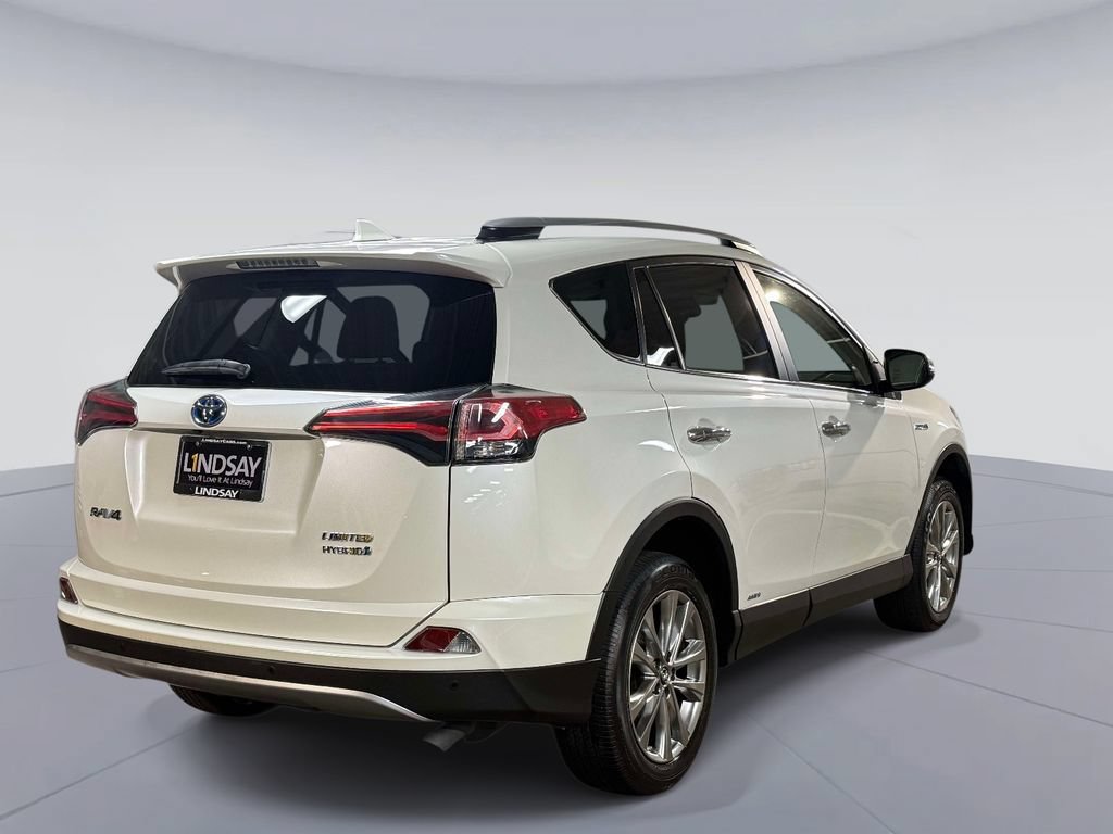 Used 2017 Toyota RAV4 Limited w/ Advanced Technology Package AWD/4WD image 10