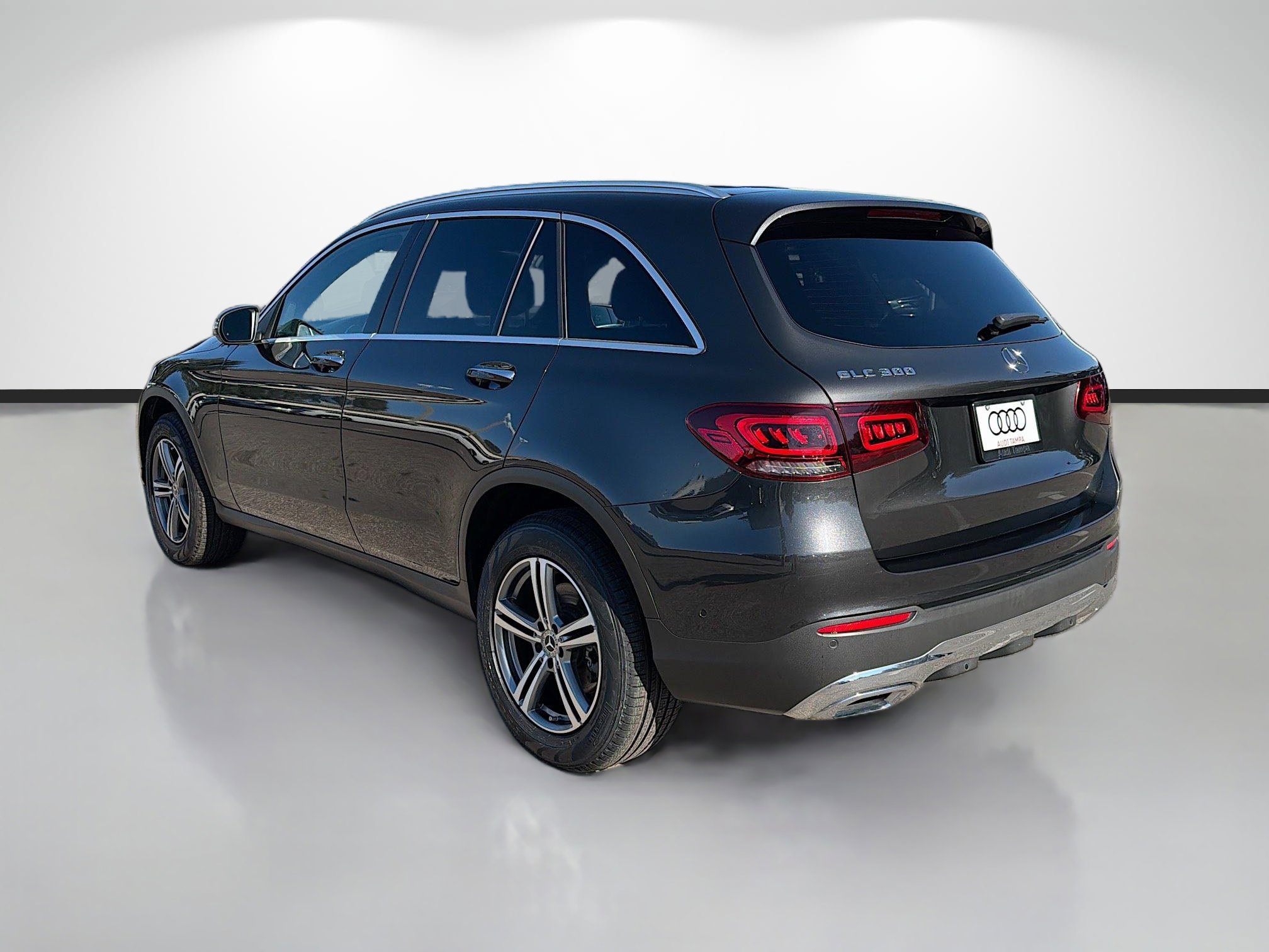 Used 2022 Mercedes-Benz GLC 300 image 5