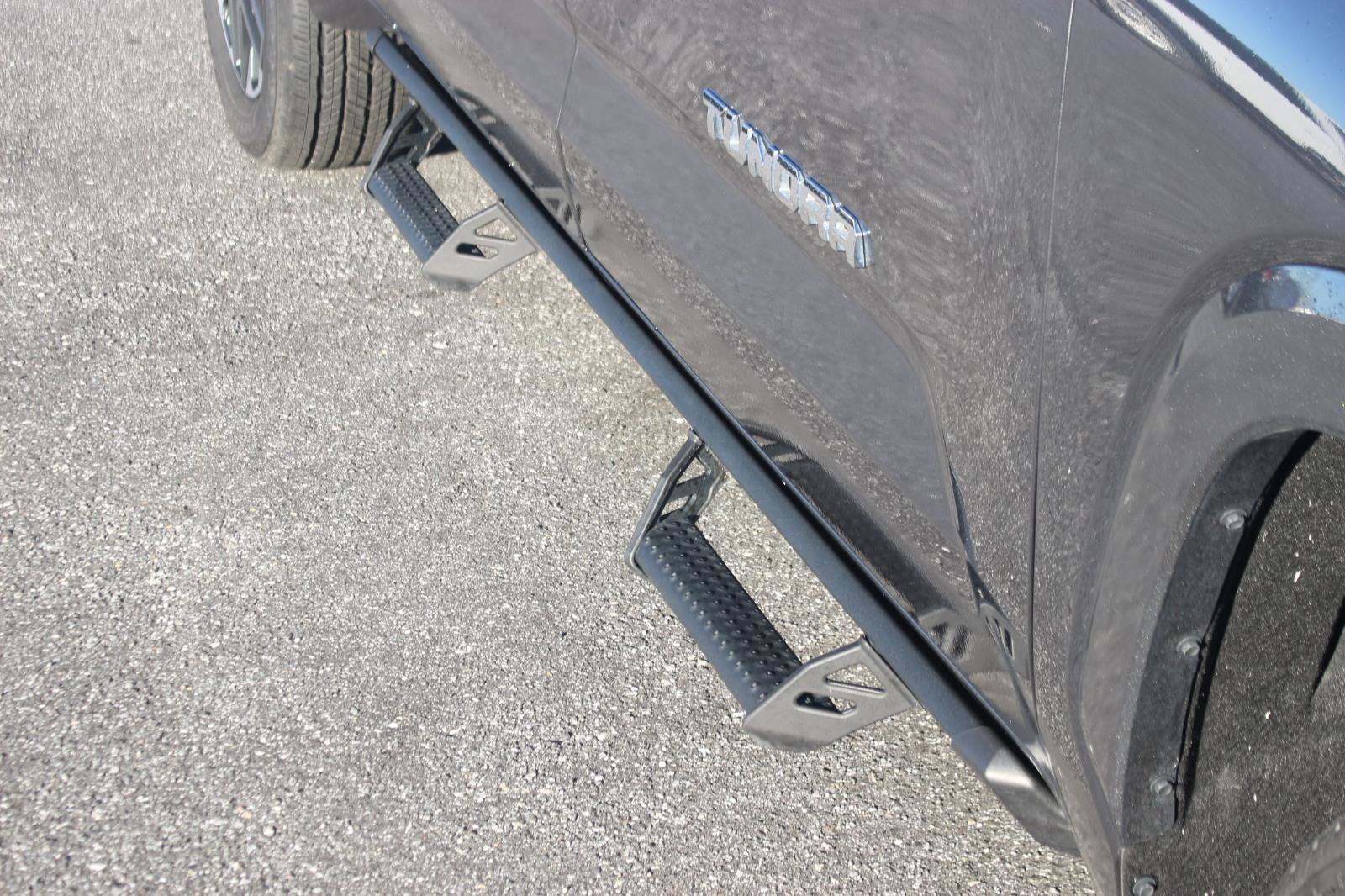 Used 2024 Toyota Tundra Limited w/ Power Package image 10