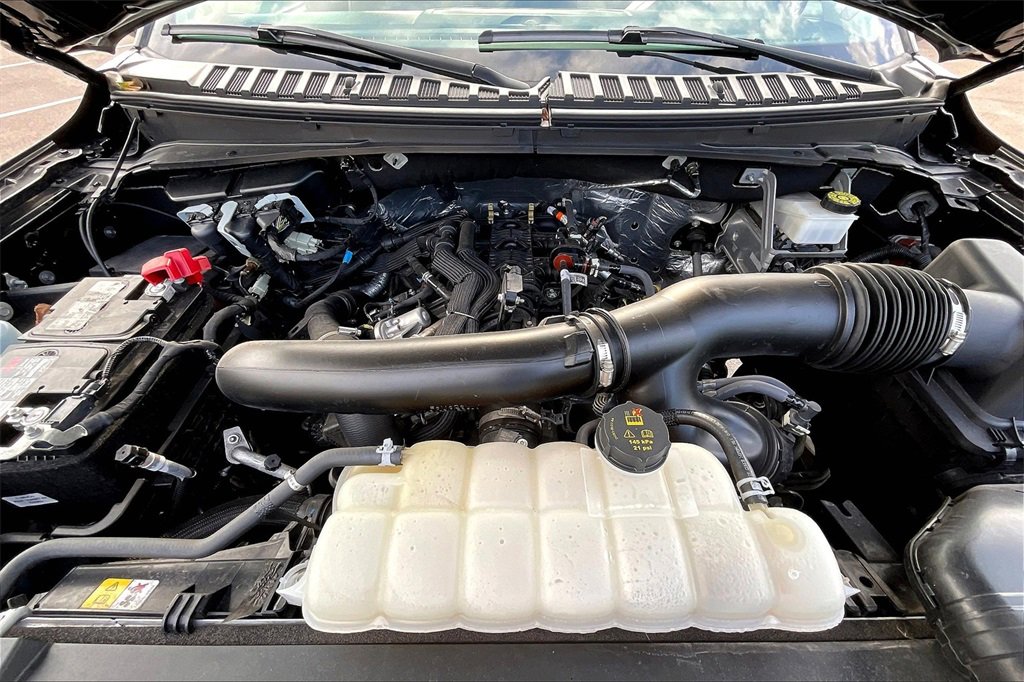 Used 2024 Ford Expedition Max Limited image 9