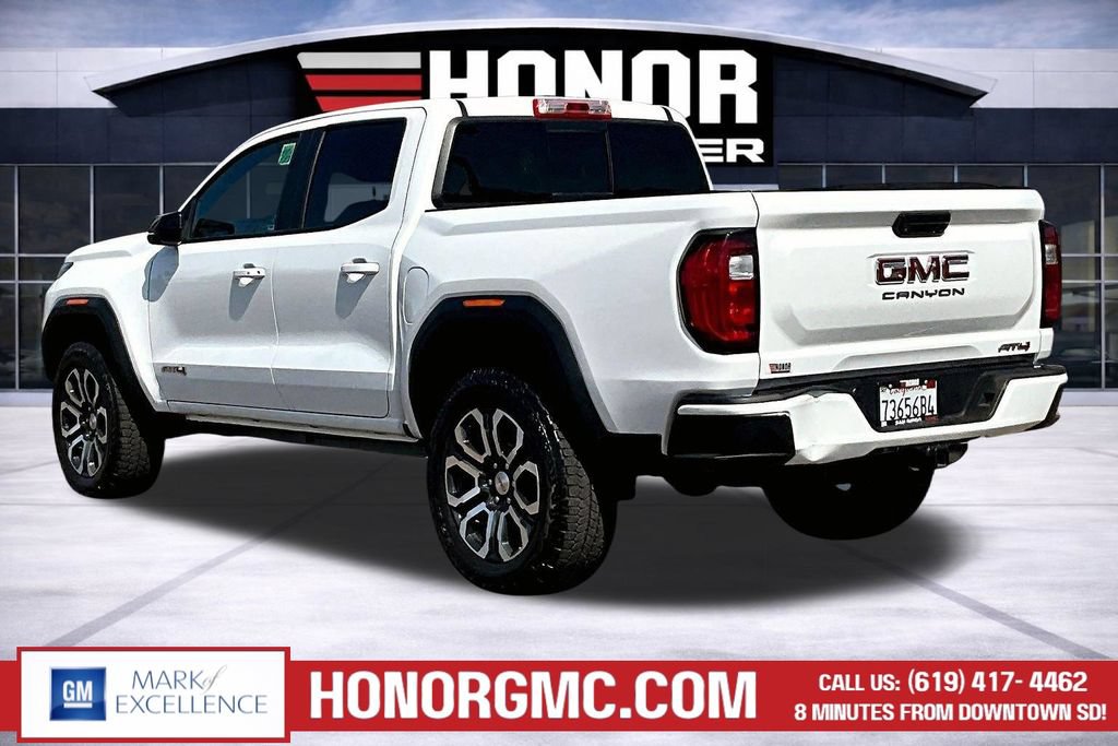 Used 2024 GMC Canyon AT4 AWD/4WD image 4
