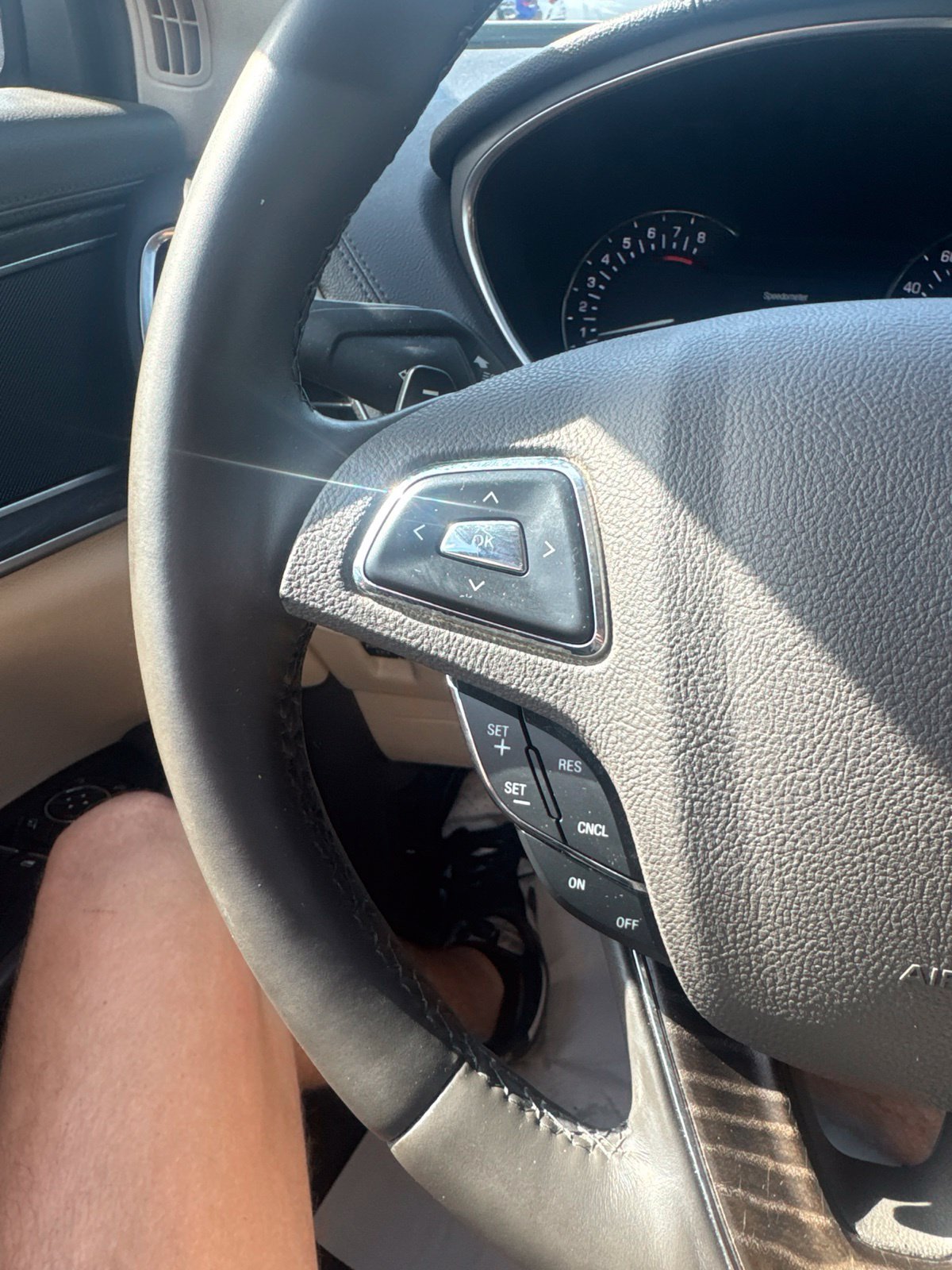 Used 2018 Lincoln MKX Reserve w/ Lincoln MKX Climate Package FWD image 19