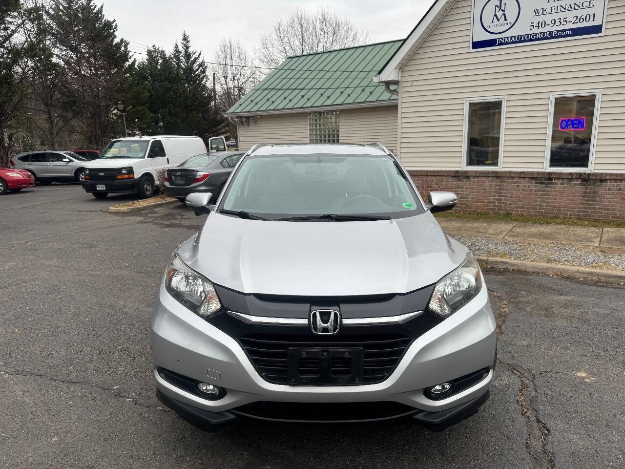 Used 2016 Honda HR-V EX-L image 2